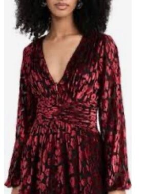 Rococo Sand Red Floral Velvet V‑Neck Long‑Sleeve Dress